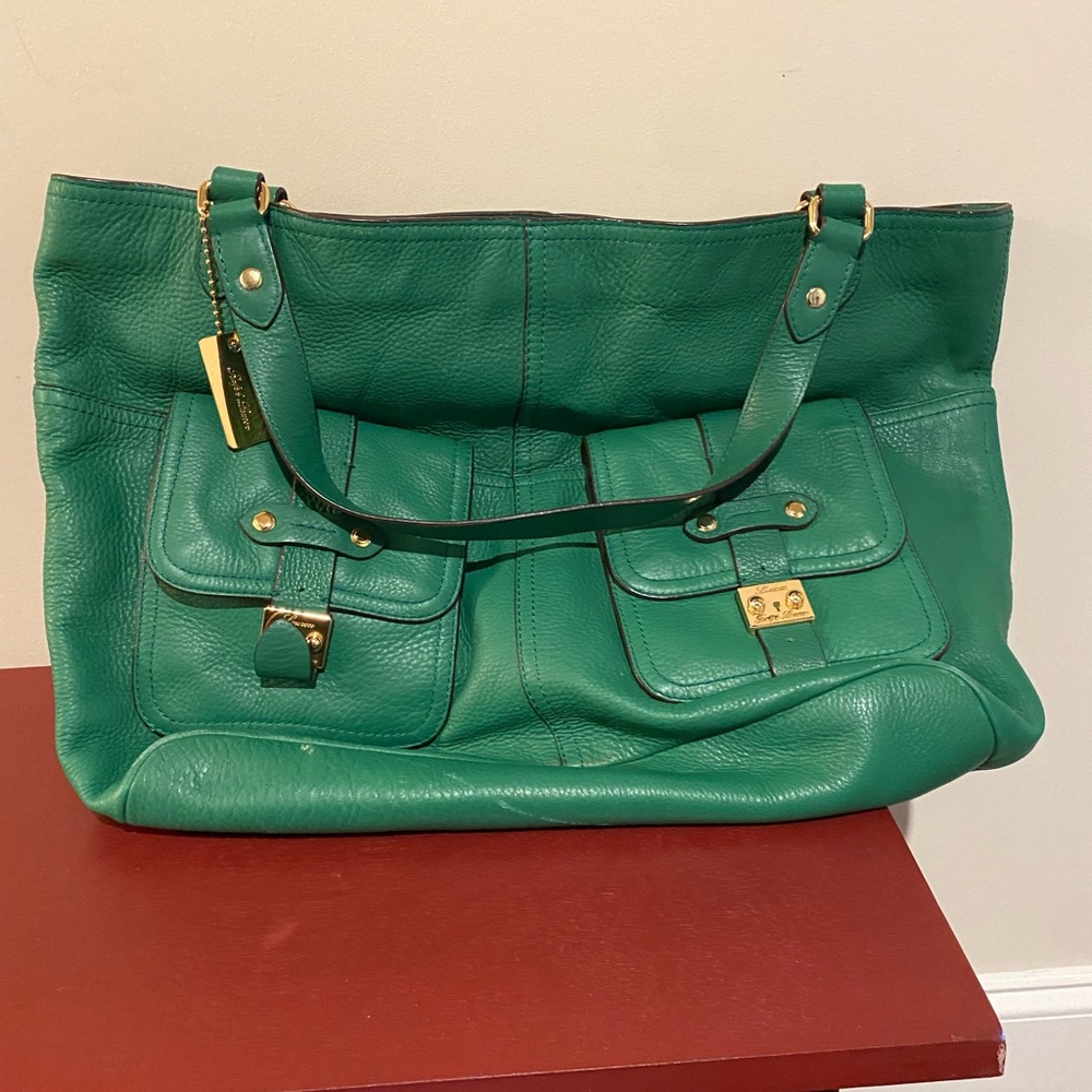 Lauren Ralph Lauren green leather purse